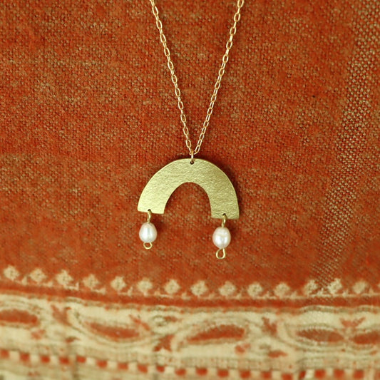 Pearl Mini Arch Pendant