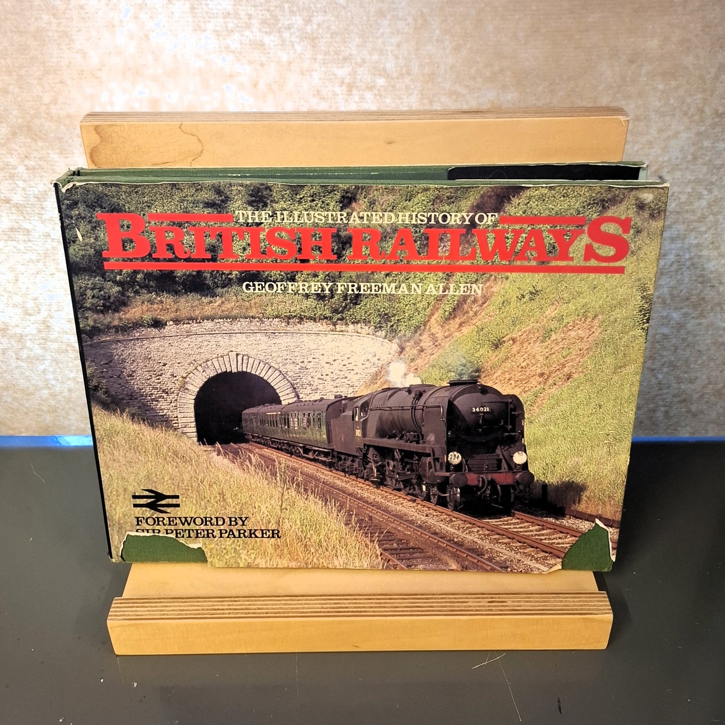 The Illustrated History of British Railways