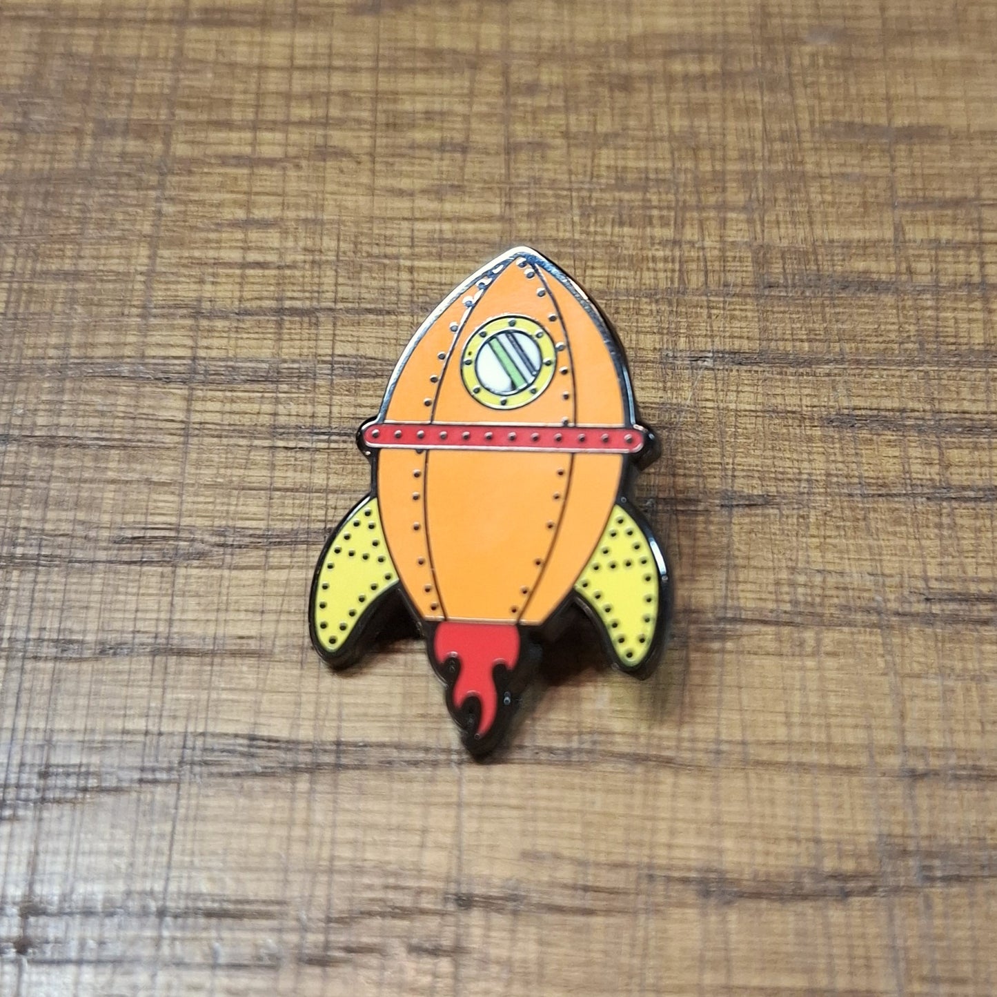 Wallace and Gromit Pin Badge (Pawprint)